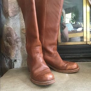 VINTAGE FRYE LEATHER CAMPUS BOOTS!